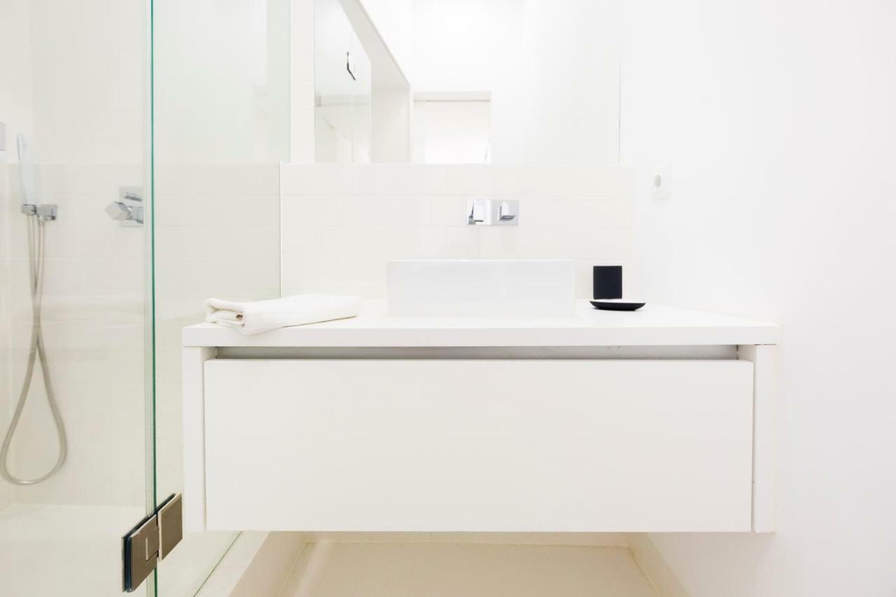 The Trendy Prince Lisbon Apartment ภายนอก รูปภาพ